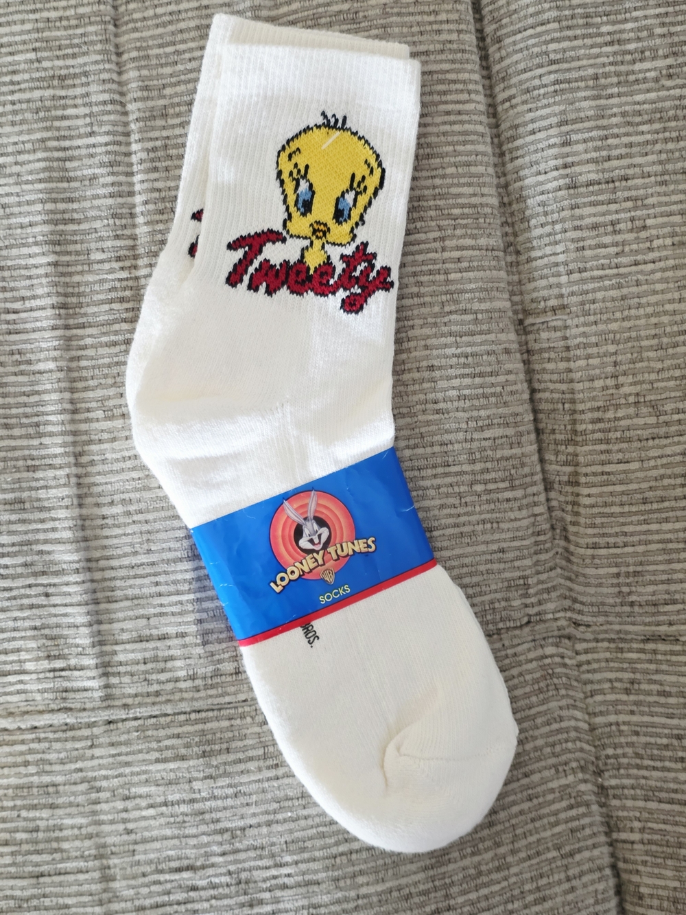Vintage Warner Bros. Looney Tunes Tweety White Socks with Yellow & Red Logo NWT